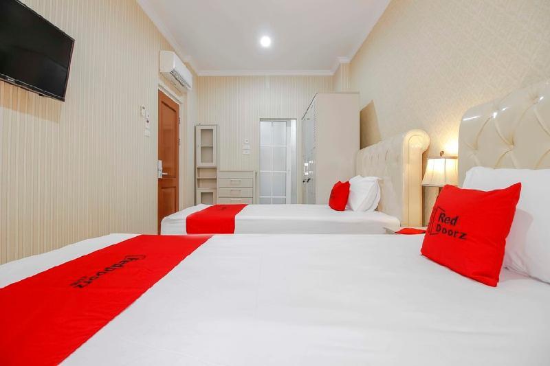 Super Oyo Capital O 371 Kwitang Guest House Dżakarta Zewnętrze zdjęcie