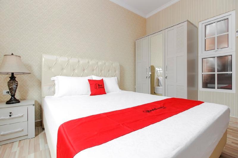 Super Oyo Capital O 371 Kwitang Guest House Dżakarta Zewnętrze zdjęcie